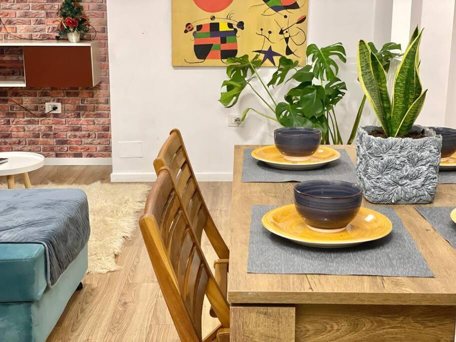 Appartamento Family Living Tirana Esterno foto
